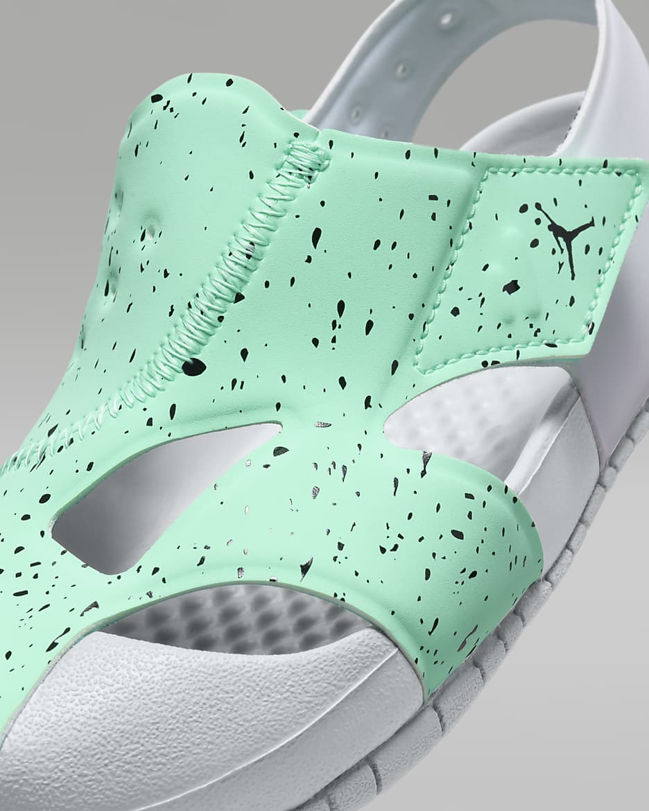 NIKE公式】ジョーダン フレア キッズシューズ.オンラインストア (通販サイト)